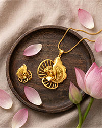 pendant gold